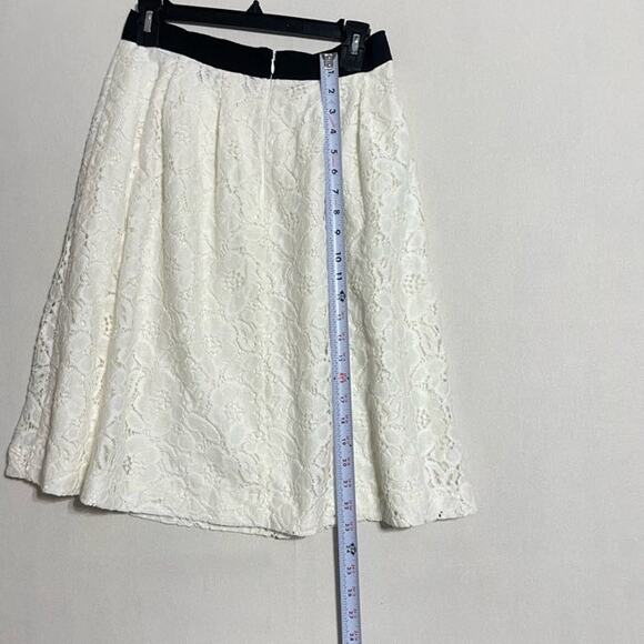 Ann Taylor LOFT White Eyelet Lace A-Line Skirt‎ Ribbon Waist - Size 2 - Picture 7 of 8